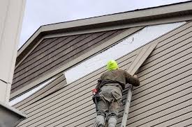 Best Siding Removal and Disposal  in West Bend, WI